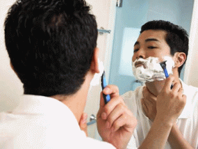 正しい男性のひげ剃り方法！シェービングの後のケアはしっかりと保湿をすることが大切