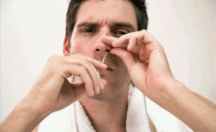 メンズの鼻毛処理の具体的方法とは？